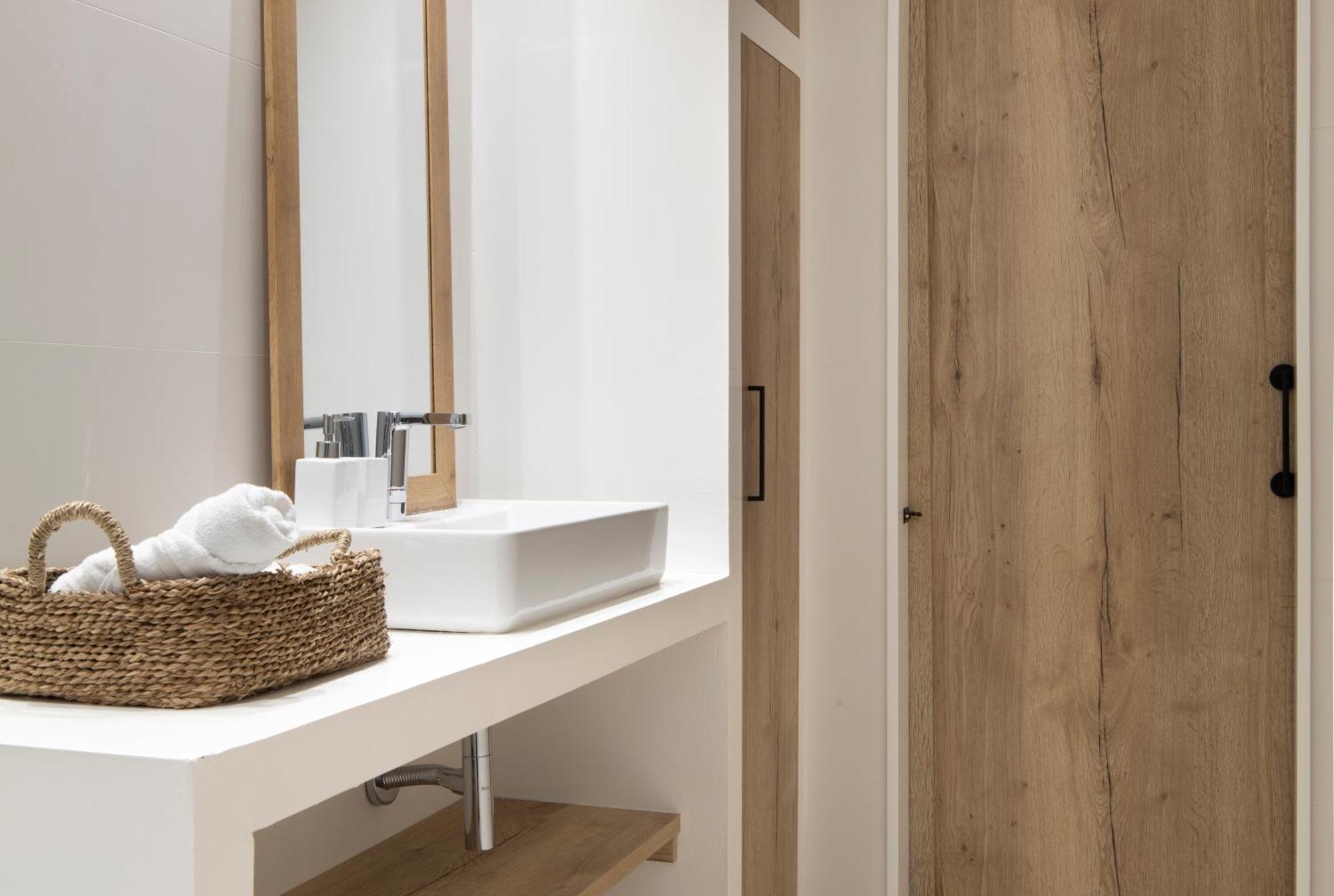 Nuevo Apartamento Planta Baja Бельрегуарт Экстерьер фото