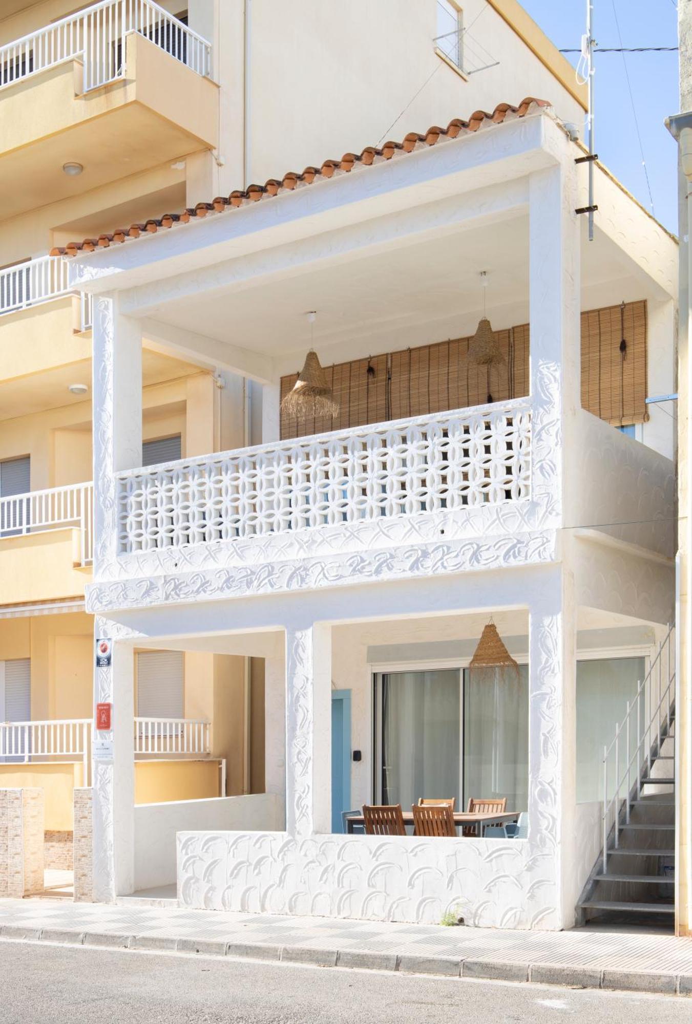 Nuevo Apartamento Planta Baja Бельрегуарт Экстерьер фото